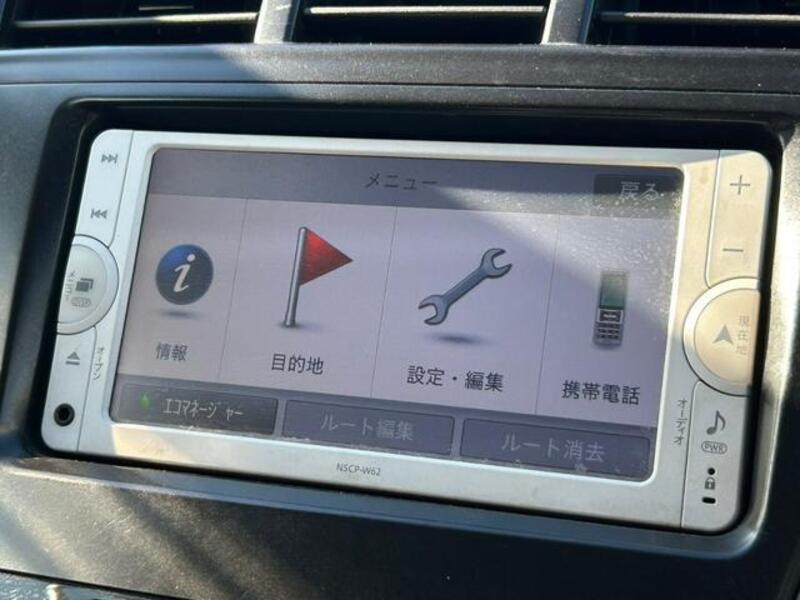 PRIUS ALPHA