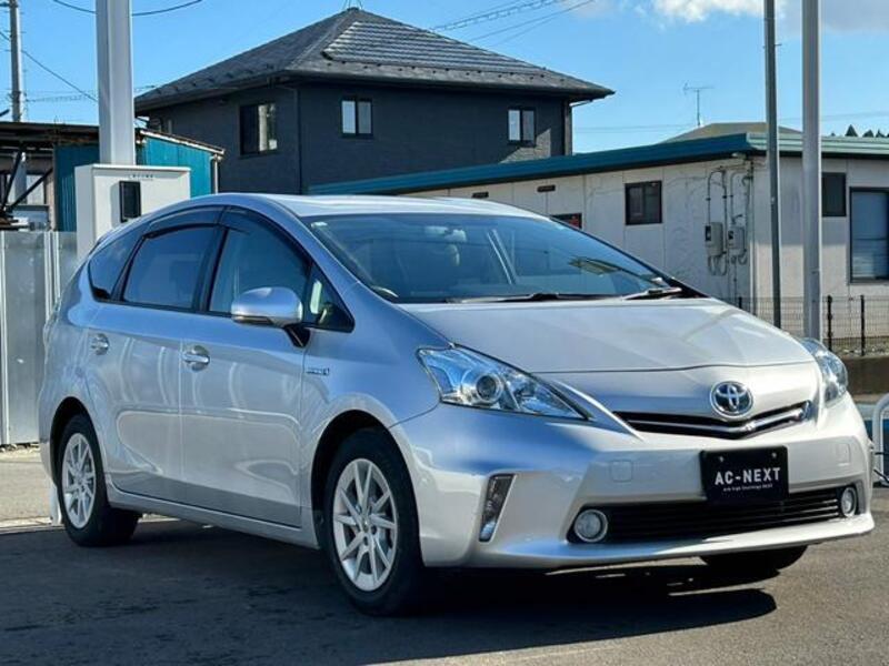 PRIUS ALPHA