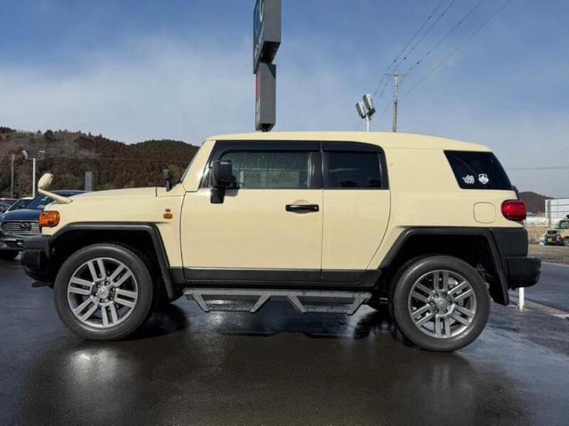 FJ CRUISER