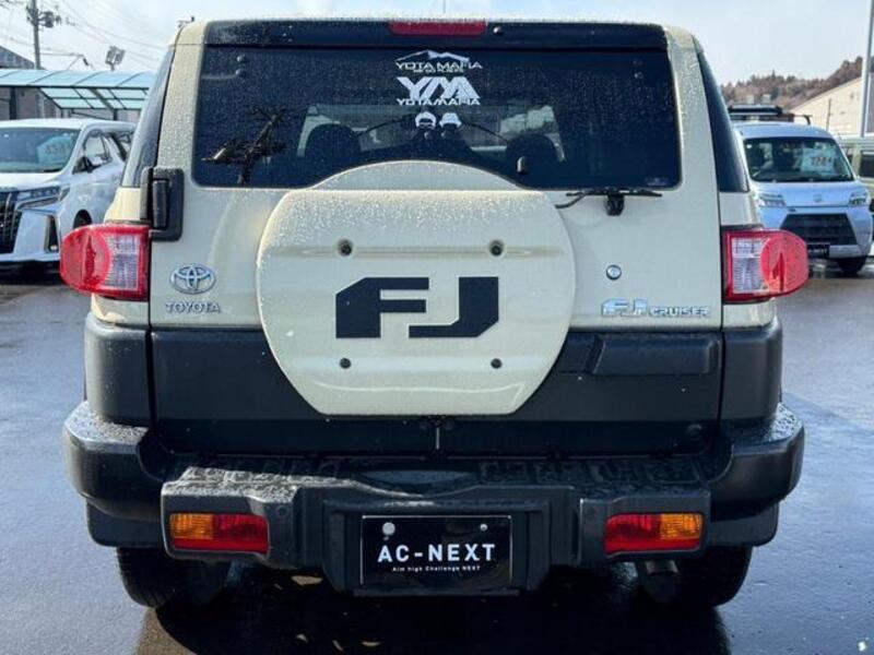 FJ CRUISER