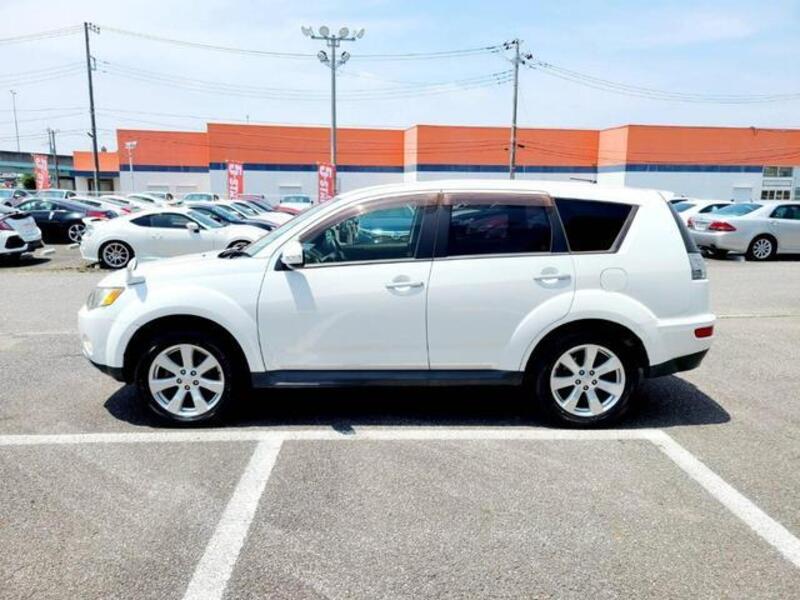 OUTLANDER