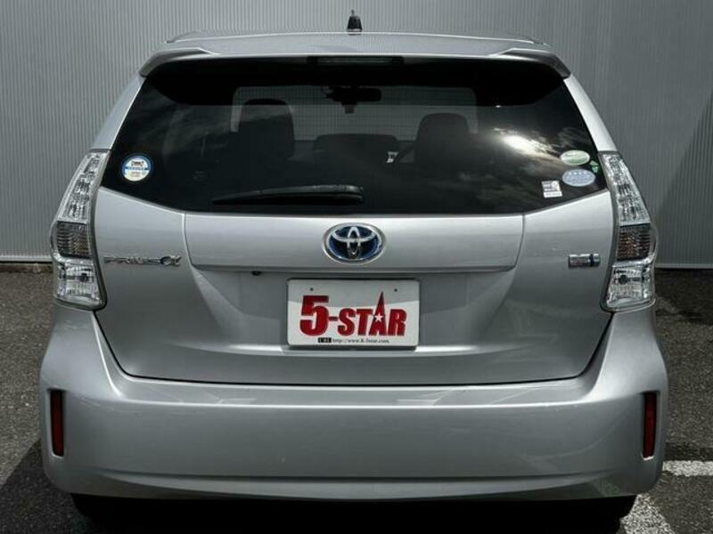 PRIUS ALPHA