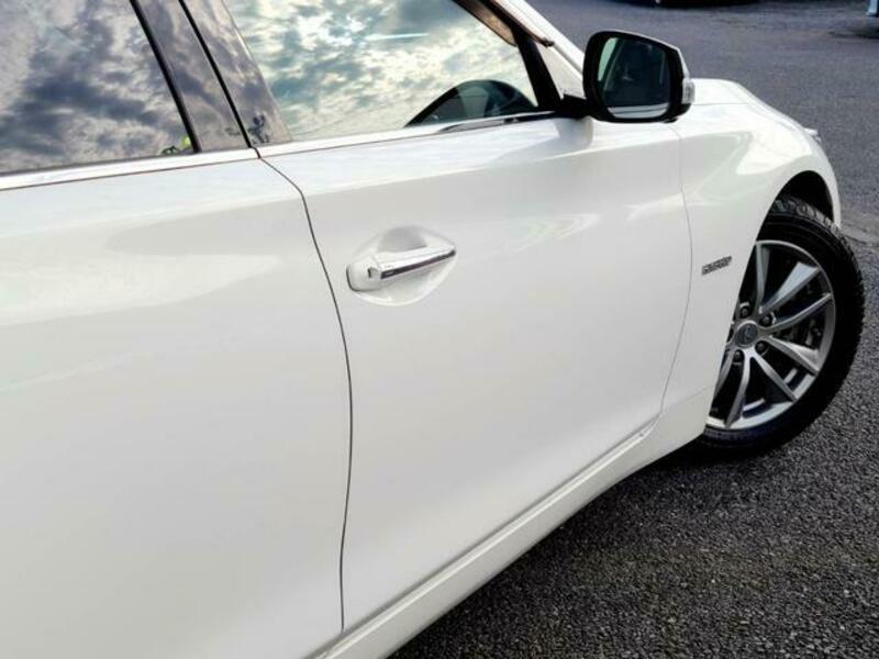 SKYLINE