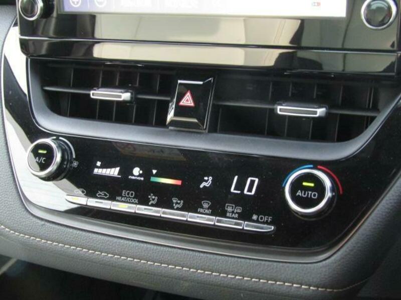COROLLA