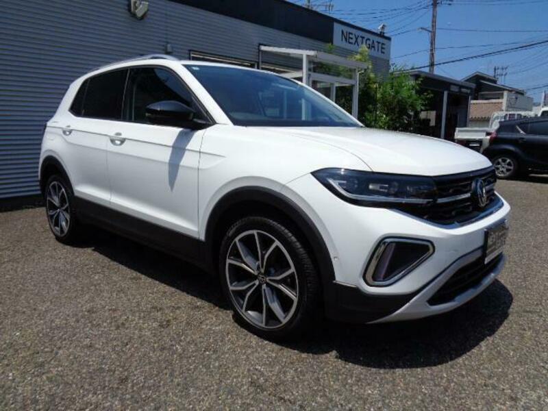 T CROSS