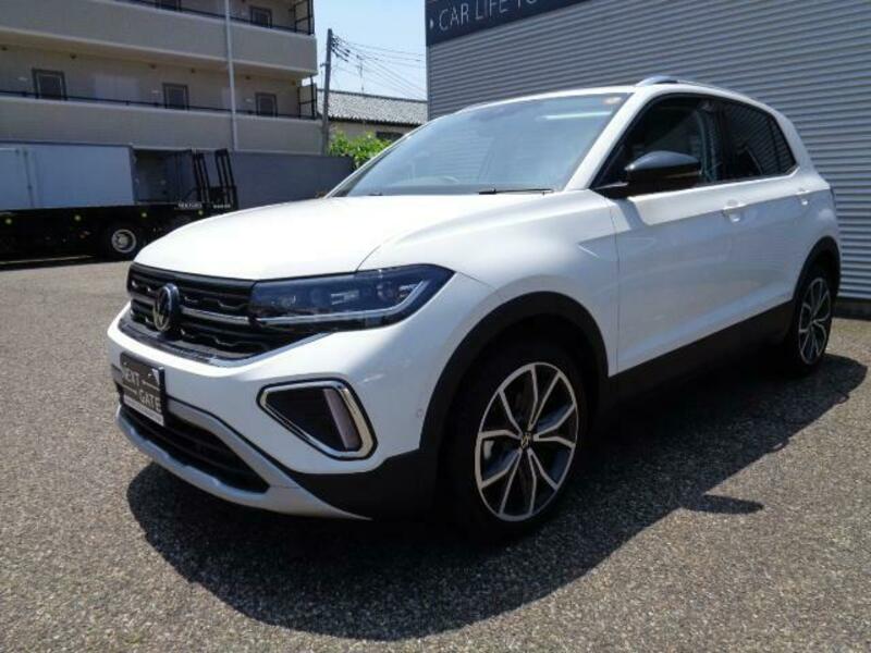 T CROSS