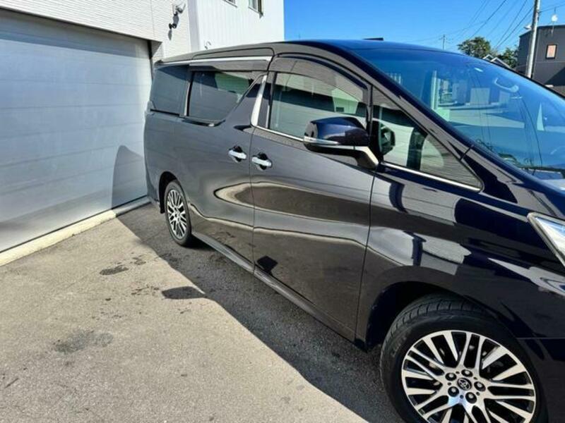 VELLFIRE