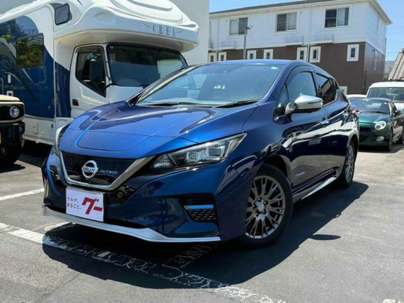 NISSAN LEAF