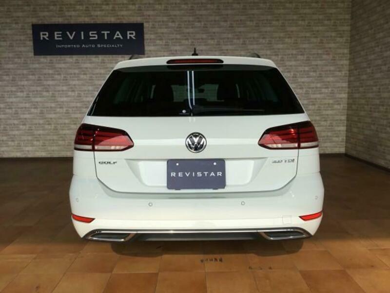 GOLF VARIANT