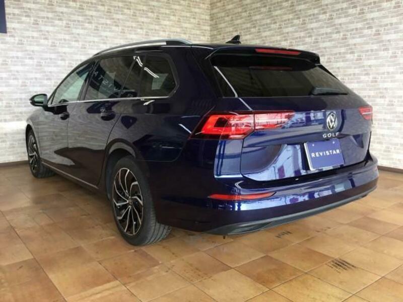 GOLF VARIANT
