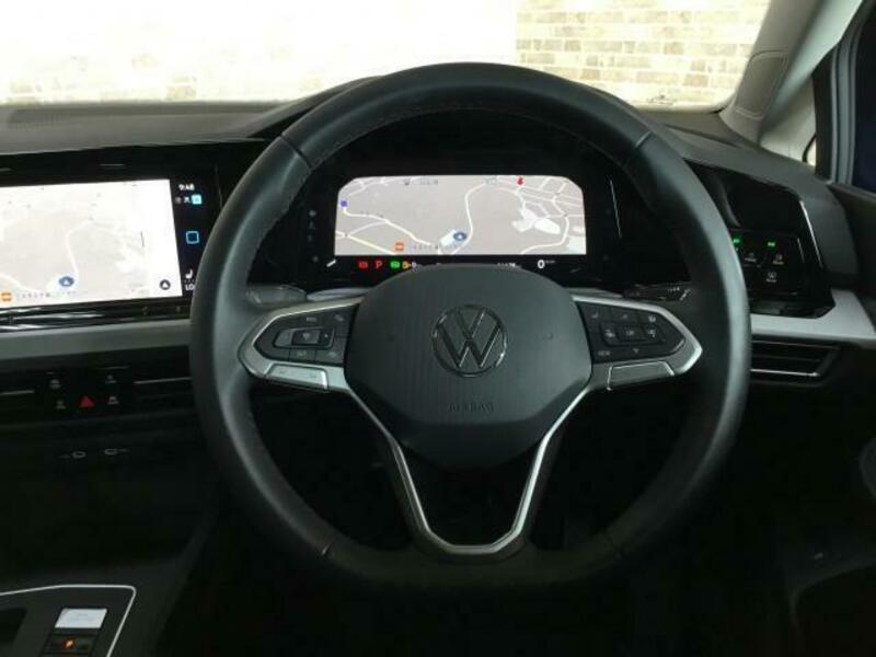 GOLF VARIANT