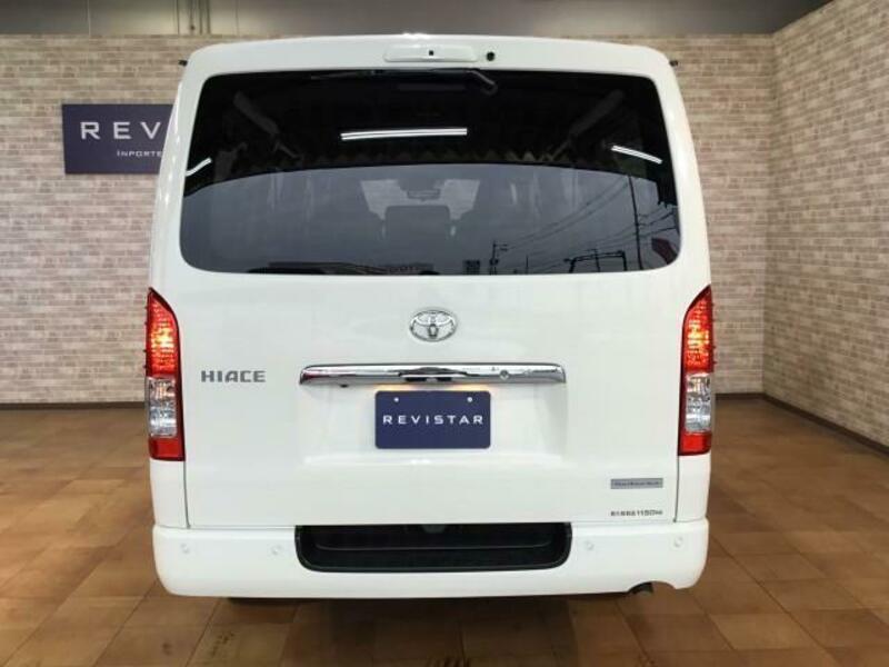 HIACE VAN