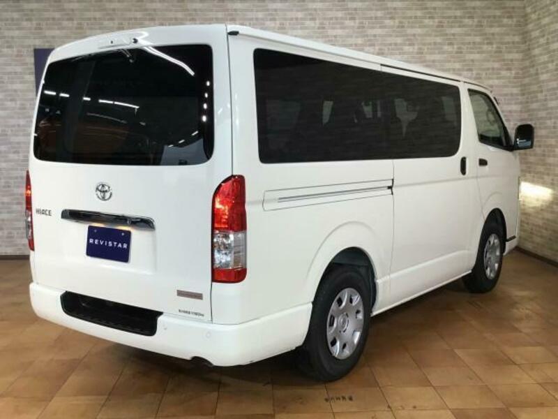 HIACE VAN