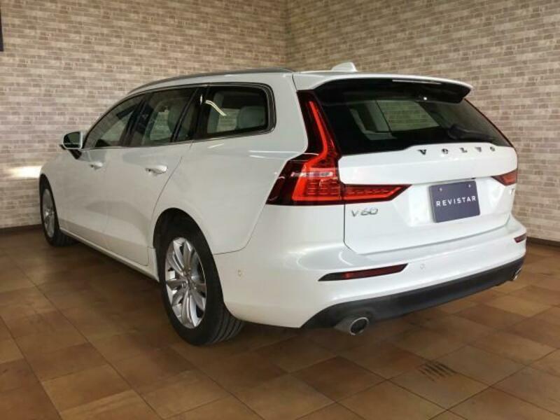 V60