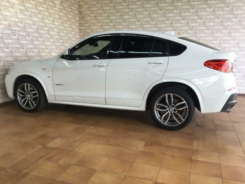 X4