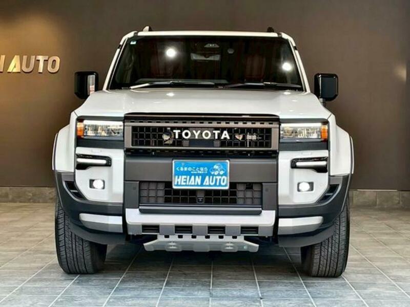 LAND CRUISER 250