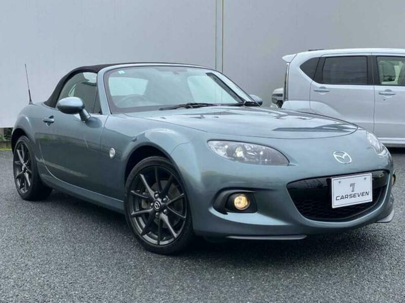 ROADSTER