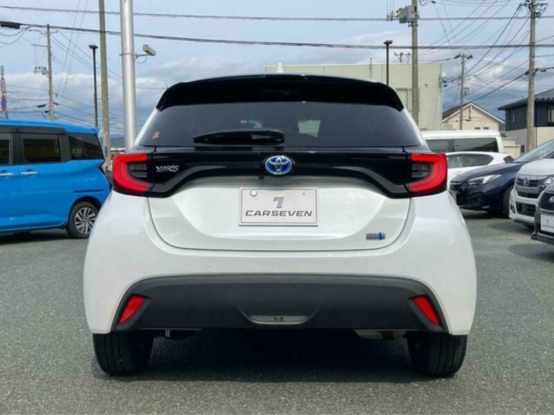 YARIS