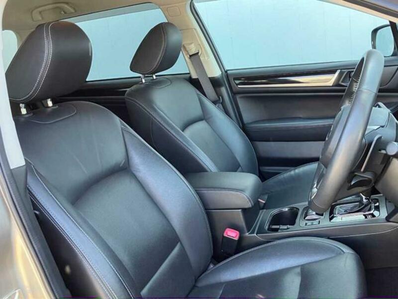 LEGACY OUTBACK