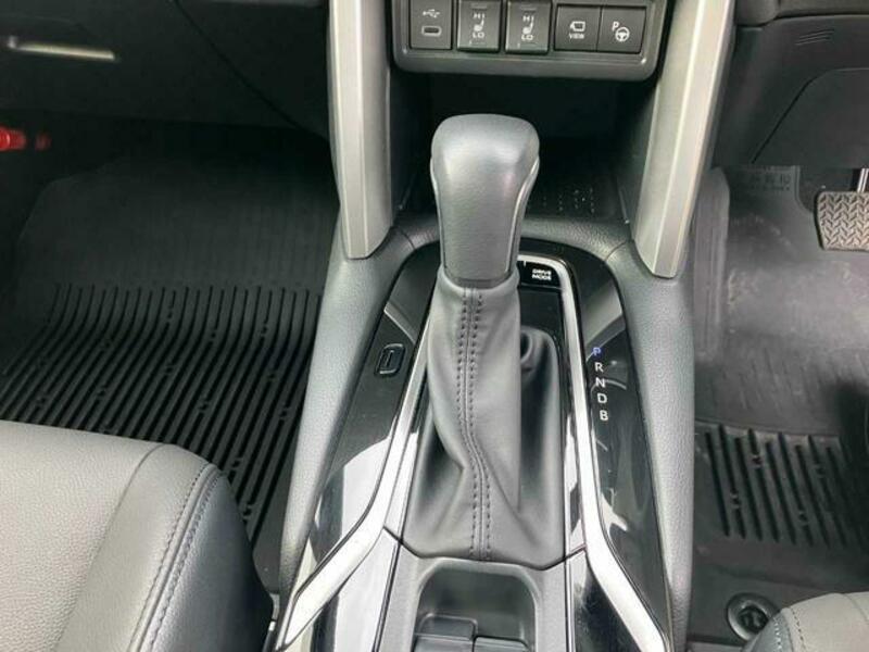 COROLLA CROSS