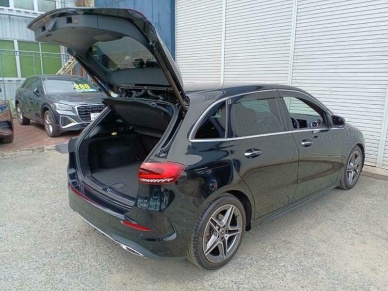 B-CLASS