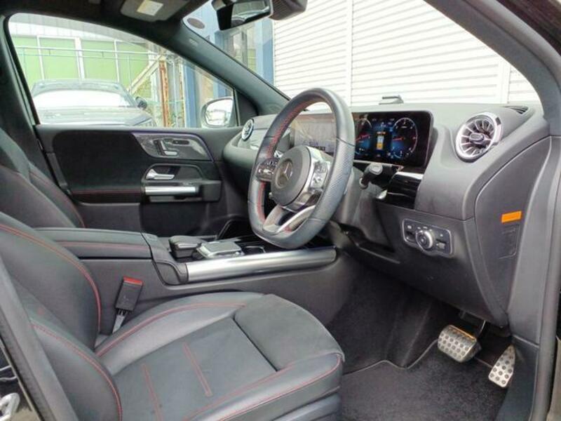 B-CLASS