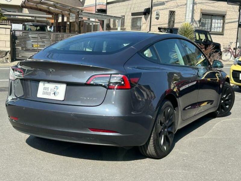 MODEL 3