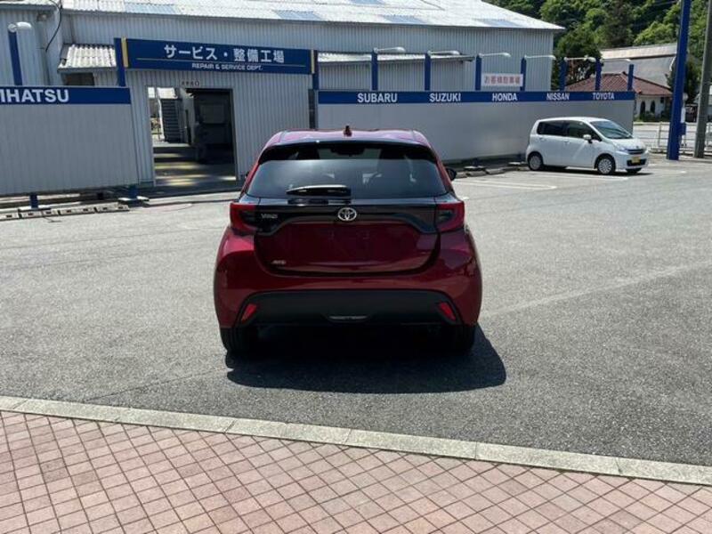 YARIS
