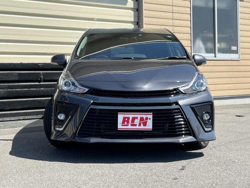 PRIUS ALPHA