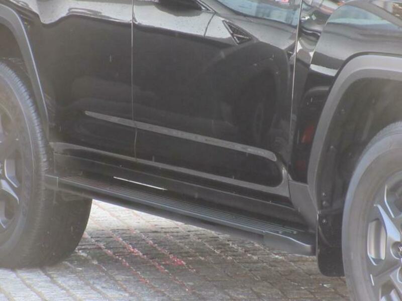 LAND CRUISER