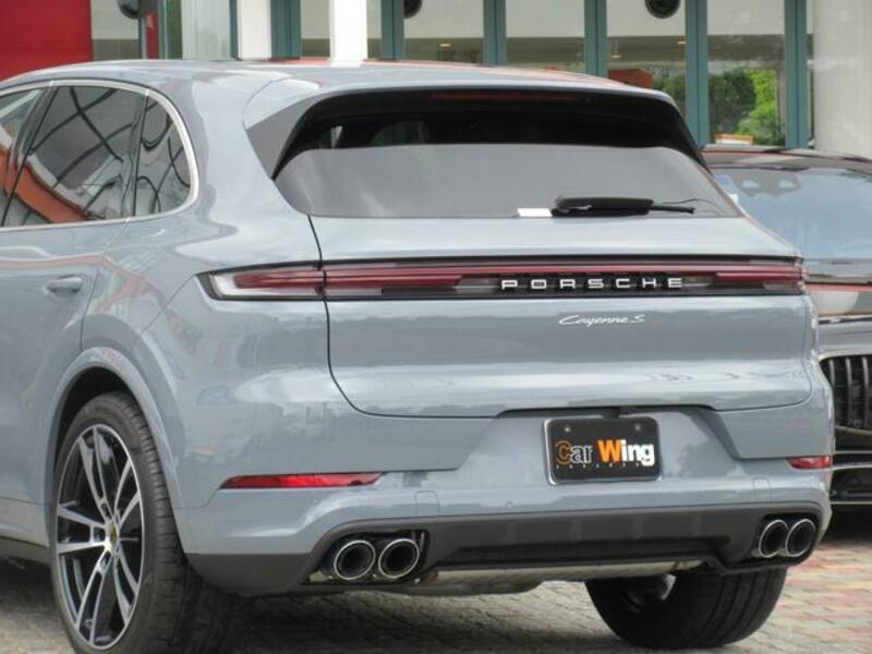 CAYENNE