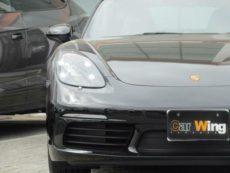 718 CAYMAN