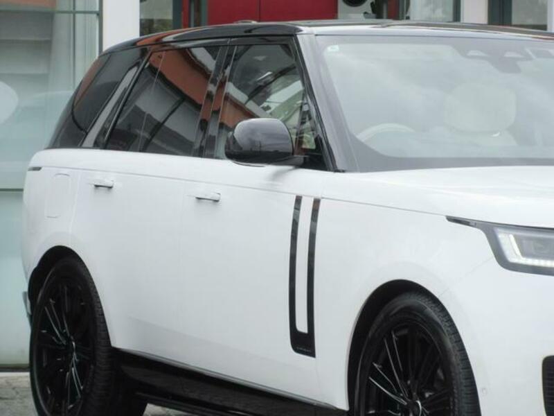 RANGE ROVER