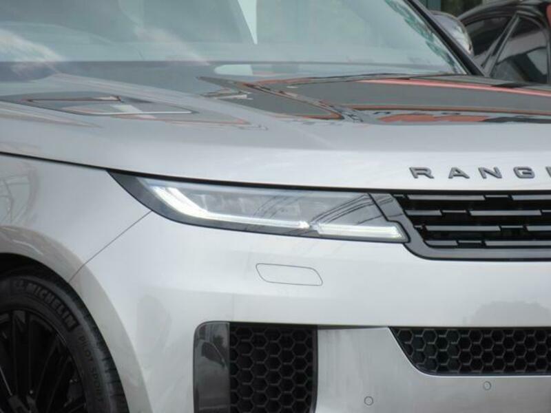 RANGE ROVER SPORT