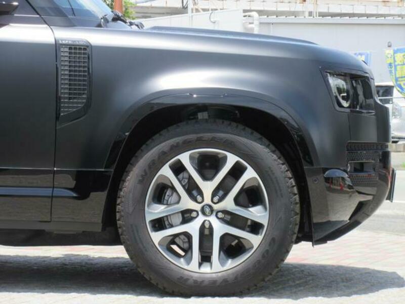 DEFENDER