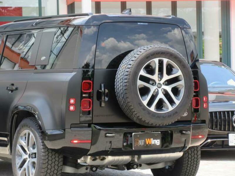 DEFENDER