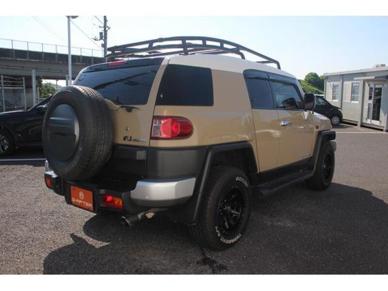 FJ CRUISER