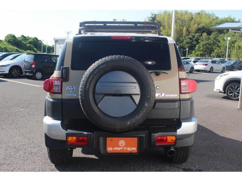 FJ CRUISER