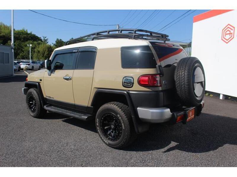 FJ CRUISER
