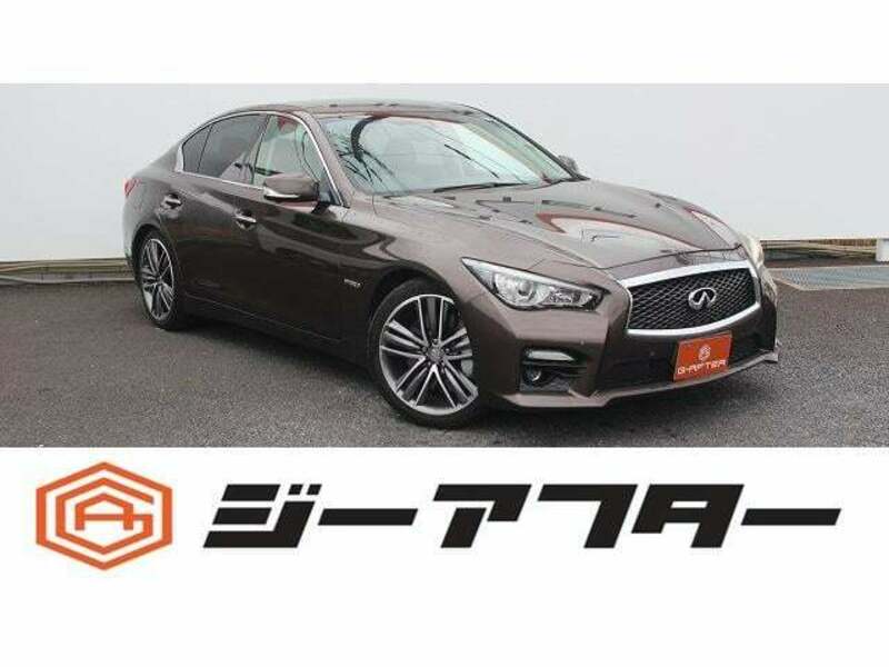NISSAN SKYLINE