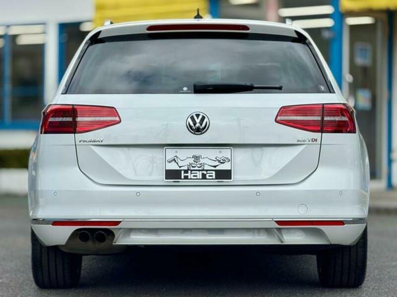 PASSAT VARIANT