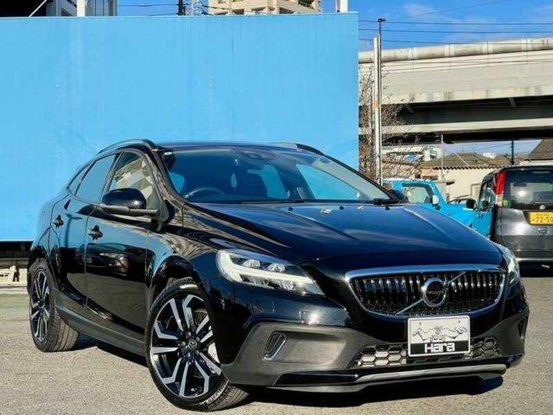 V40