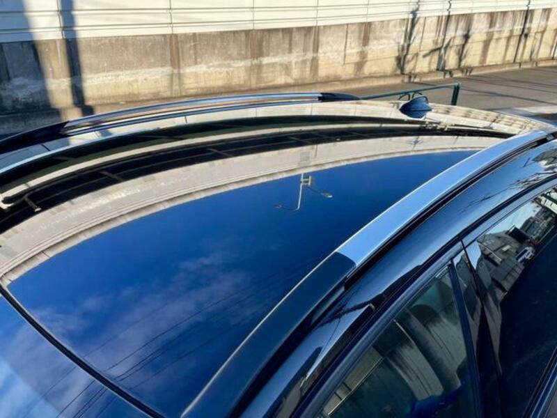 V40