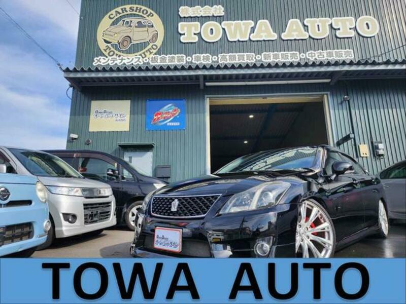 TOYOTA CROWN