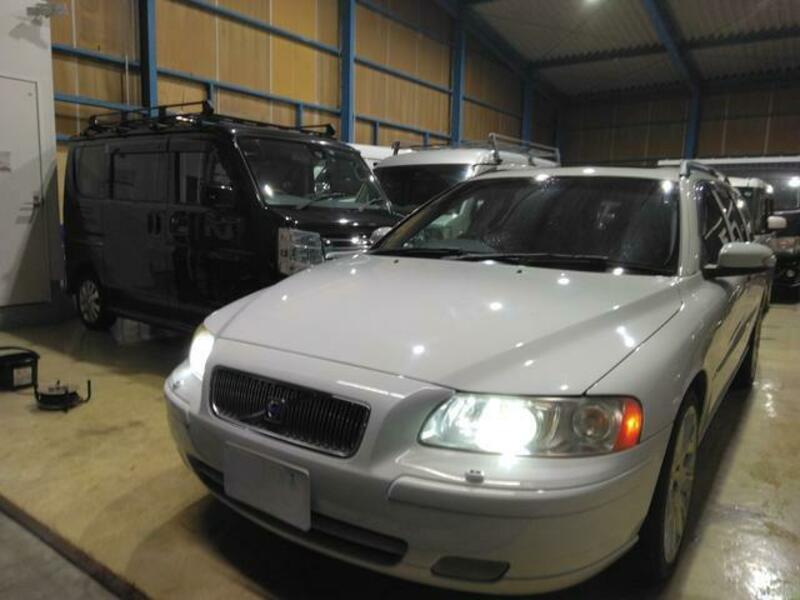 V70