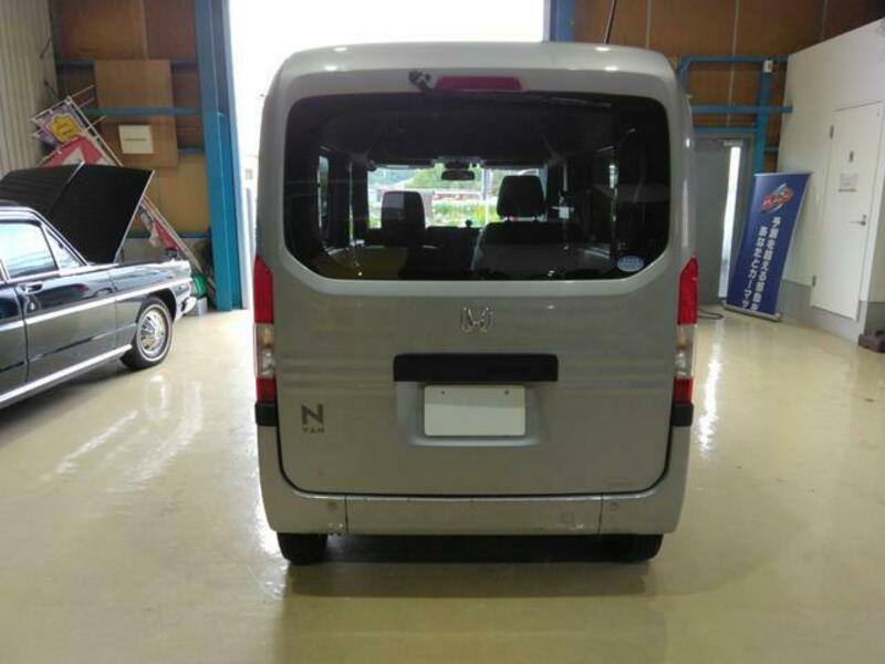 N-VAN
