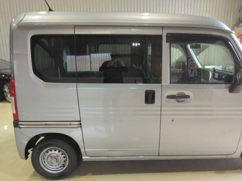 N-VAN