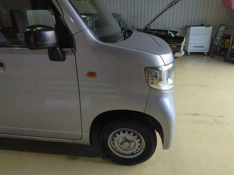 N-VAN