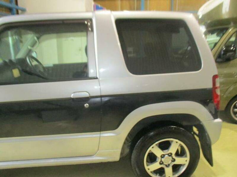 PAJERO MINI
