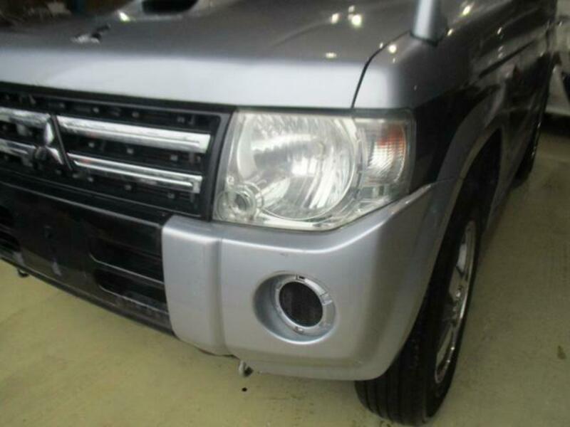 PAJERO MINI